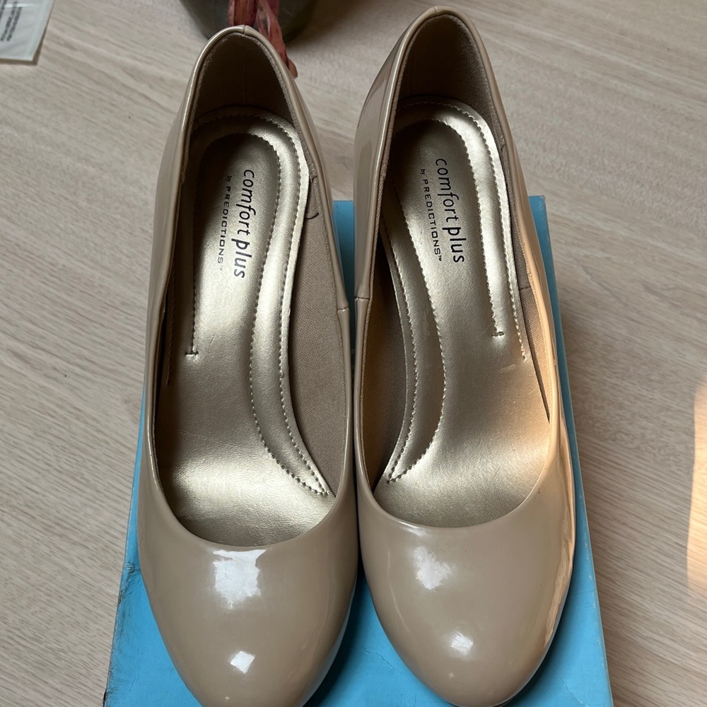 Comfort Plus by Predictions Beige Heels